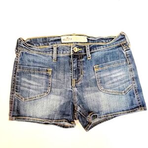 Hollister California Women's Blue Denim Stretch Low Rise Shorts Sz 1